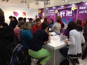Quartex action at Essen Spiel